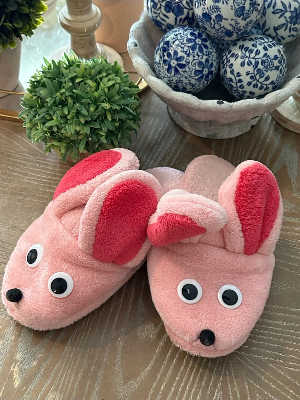 The Christmas Story Pink Nightmare Bunny Slippers Size Medium